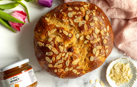 Fitness recept: Édes húsvéti kenyér mézzel és mandulával